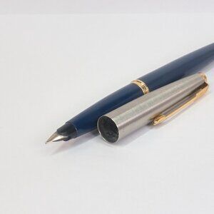 Parker 45 Fountain Pen / USA Made / Blue Barrel & Steel Cap / 1980 Engraved